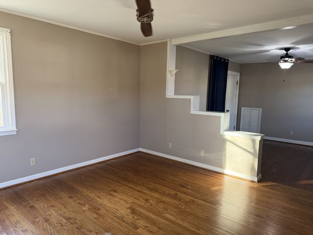 415 Hawkins Rd, Clarksville, TN 37040