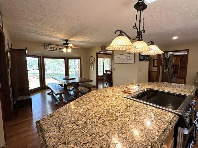 450 Lucas Road, Cartersville, GA 30120