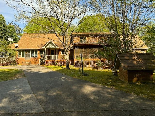 450 Lucas Road, Cartersville, GA 30120