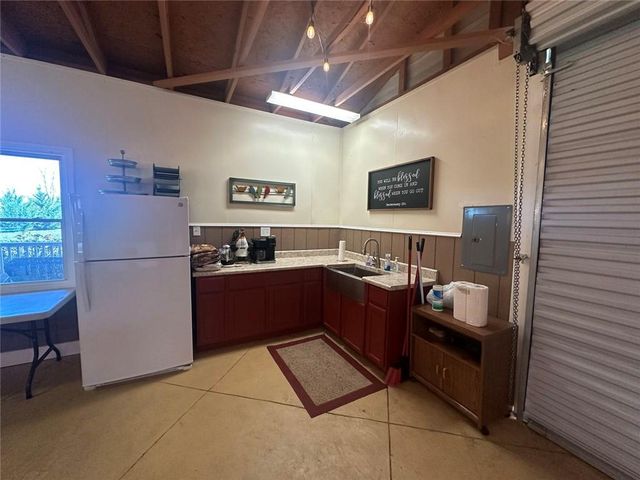 450 Lucas Road, Cartersville, GA 30120