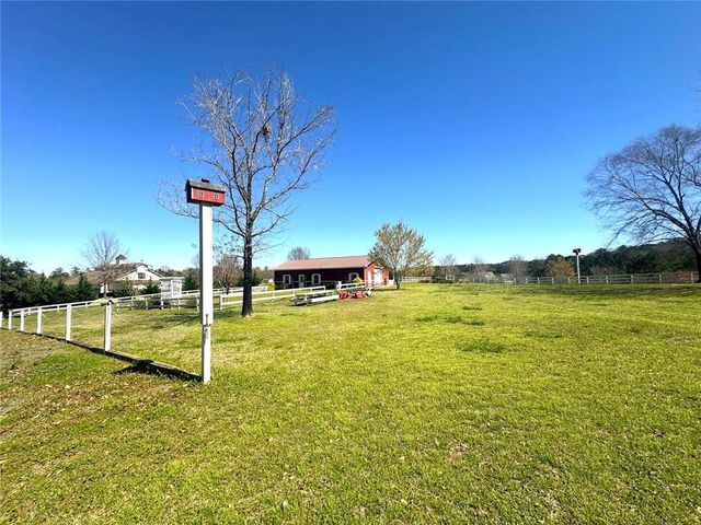 450 Lucas Road, Cartersville, GA 30120