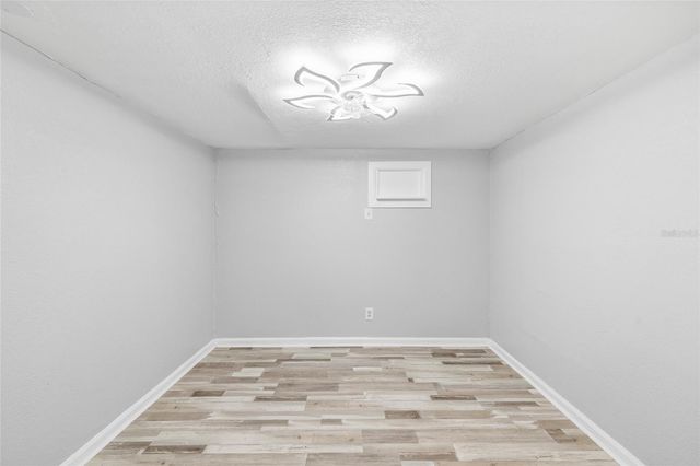 128 W NORTH STREET, Tampa, FL 33604
