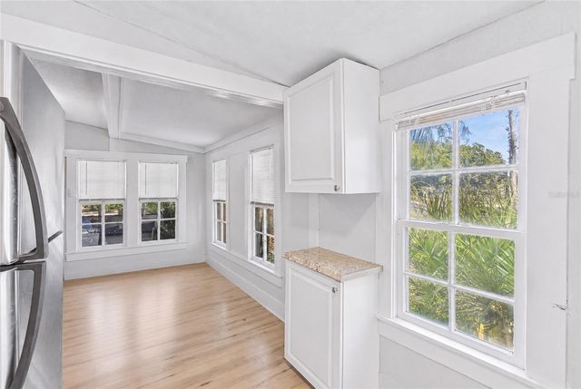 128 W NORTH STREET, Tampa, FL 33604