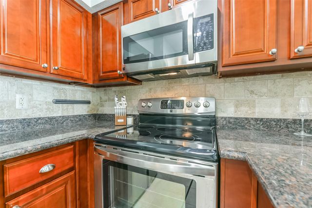 7312 Seawall Boulevard 103, Galveston, TX 77551