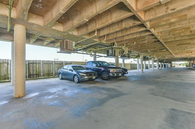 7312 Seawall Boulevard 103, Galveston, TX 77551