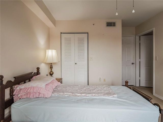 1640 N 42nd Circle 206, Vero Beach, FL 32967