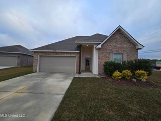 18020 Evergreen Drive, Gulfport, MS 39503