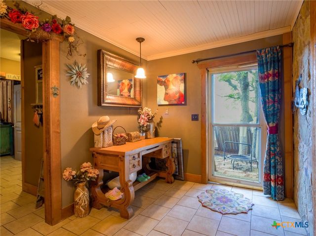 425 Cedar Break Lane, Burnet, TX 78611