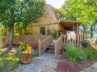 425 Cedar Break Lane, Burnet, TX 78611