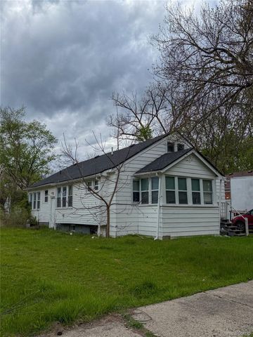 15847 Blackstone Street, Detroit, MI 48223
