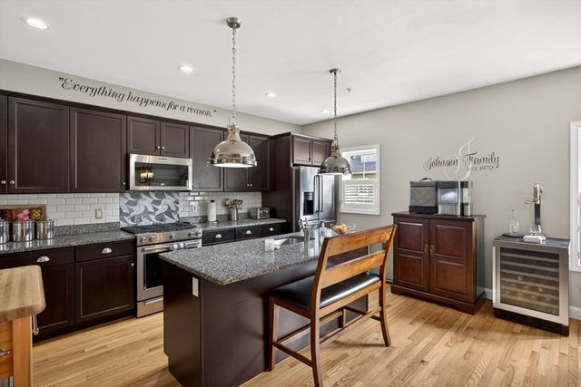 119 Boatwrights Loop, Plymouth, MA 02360