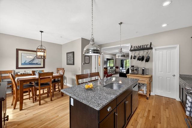 119 Boatwrights Loop, Plymouth, MA 02360