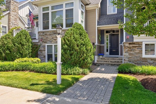 119 Boatwrights Loop, Plymouth, MA 02360