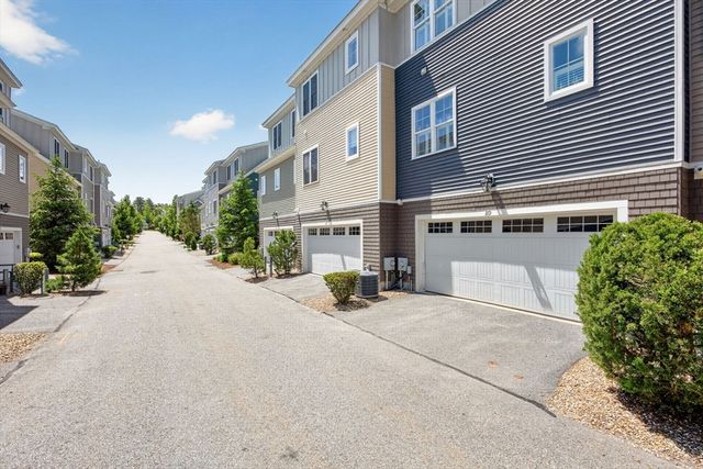 119 Boatwrights Loop, Plymouth, MA 02360