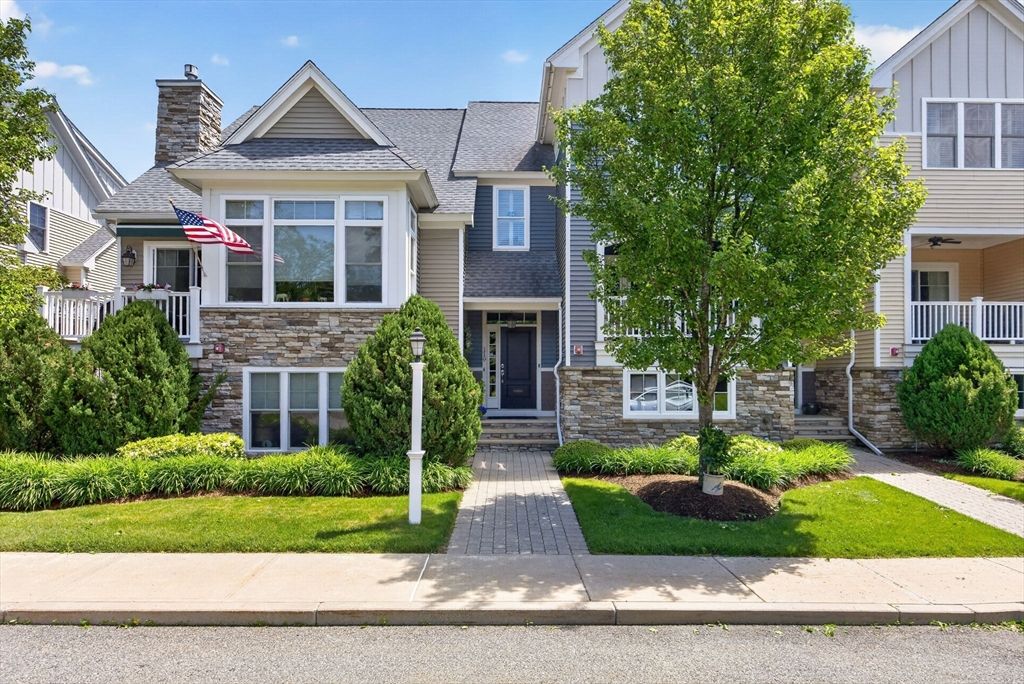 119 Boatwrights Loop, Plymouth, MA 02360
