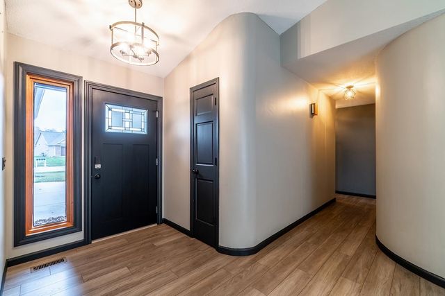 2205 LaForge Lane, Auburn, IN 46706