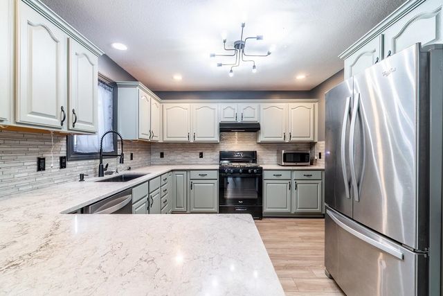 2205 LaForge Lane, Auburn, IN 46706