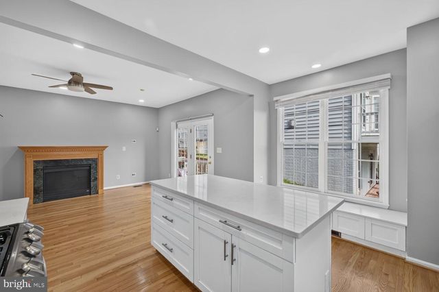 310 SWANTON LN, Gaithersburg, MD 20878
