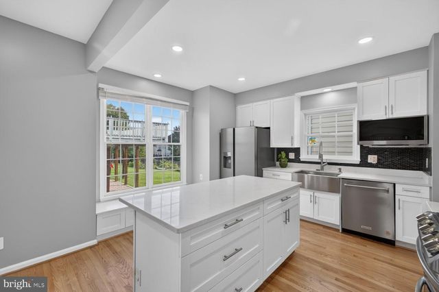 310 SWANTON LN, Gaithersburg, MD 20878