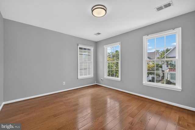 310 SWANTON LN, Gaithersburg, MD 20878