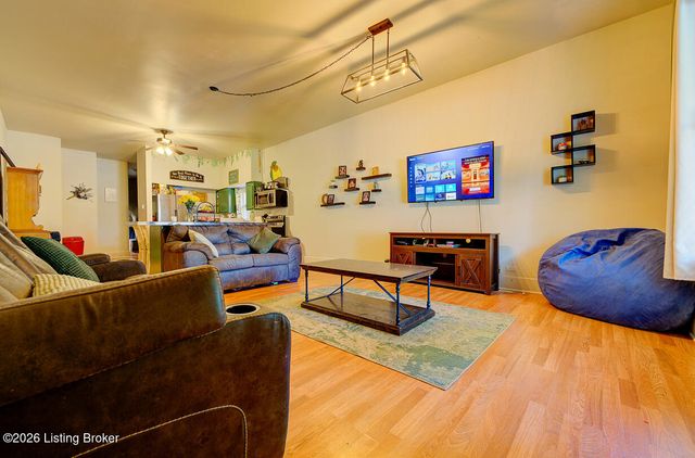 2318 Garland Ave, Louisville, KY 40211