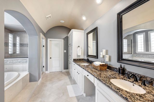 9135 Buffalo Speedway, Houston, TX 77025