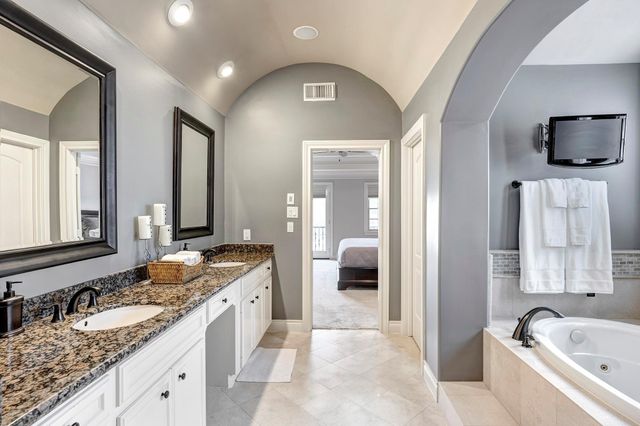 9135 Buffalo Speedway, Houston, TX 77025