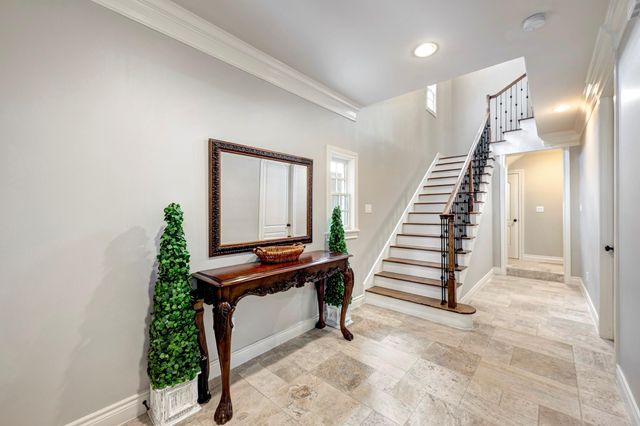 9135 Buffalo Speedway, Houston, TX 77025