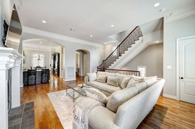 9135 Buffalo Speedway, Houston, TX 77025