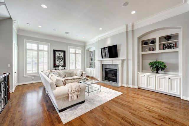 9135 Buffalo Speedway, Houston, TX 77025