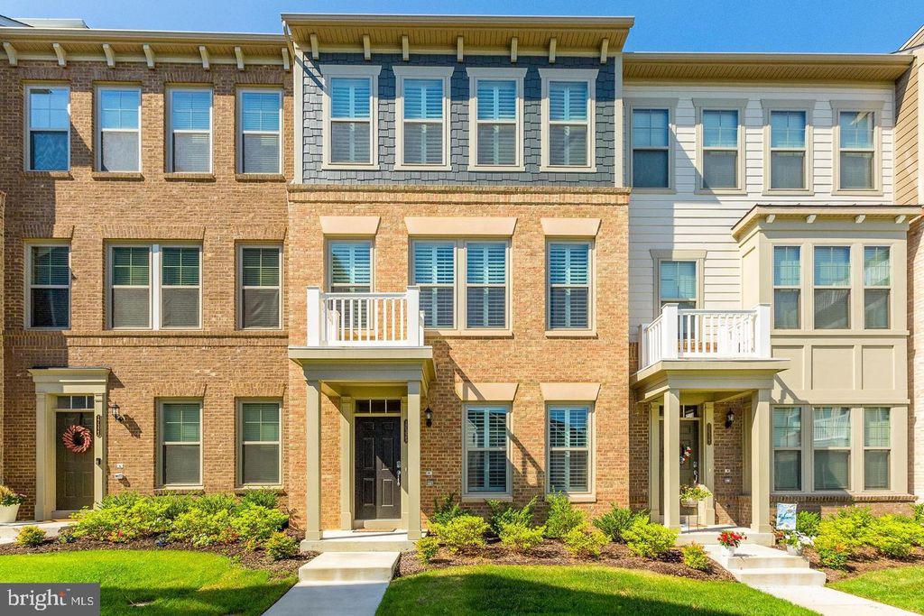 17325 VIRGINIA PINE WAY, Dumfries, VA 22026
