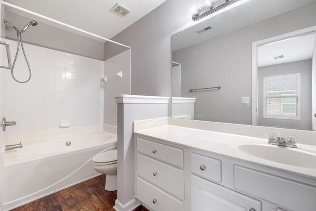 1725 Oakbrook Lane NW, Kennesaw, GA 30152