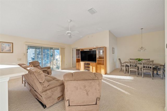 1504 LYNCHBURG LOOP, The Villages, FL 32162