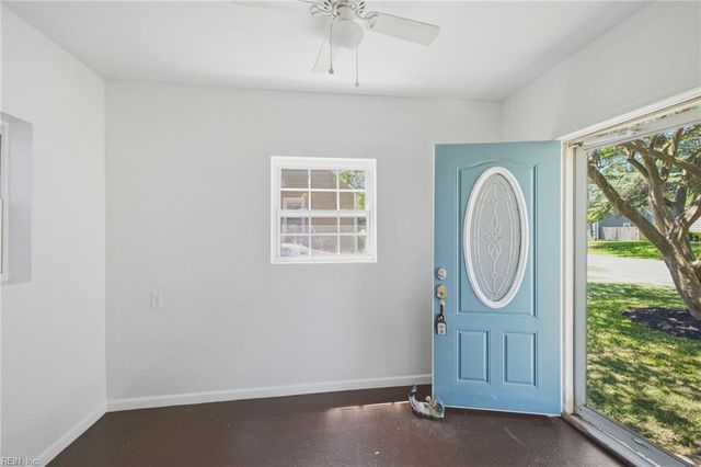 12 California AVE, Portsmouth, VA 23701