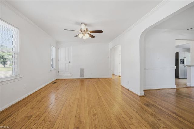12 California AVE, Portsmouth, VA 23701