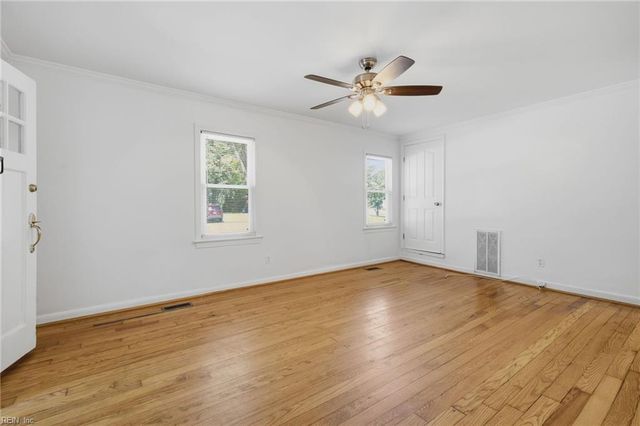 12 California AVE, Portsmouth, VA 23701