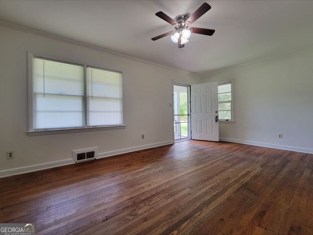 226 James Street, Winder, GA 30680