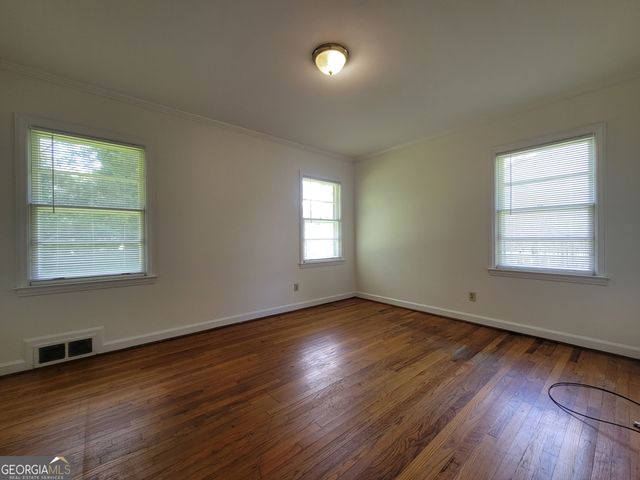 226 James Street, Winder, GA 30680