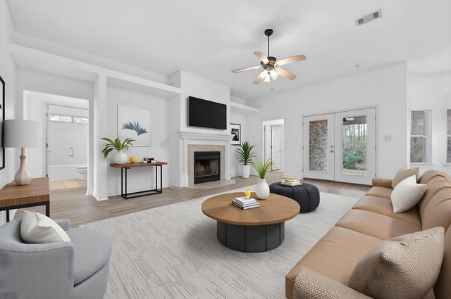 1957 Eagle Lane, Navarre, FL 32566