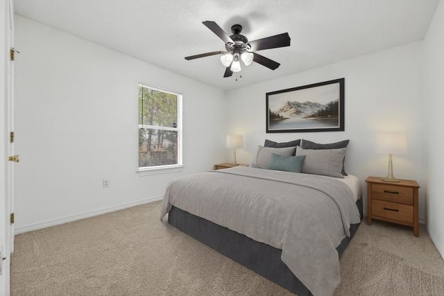 1957 Eagle Lane, Navarre, FL 32566