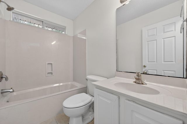 1957 Eagle Lane, Navarre, FL 32566