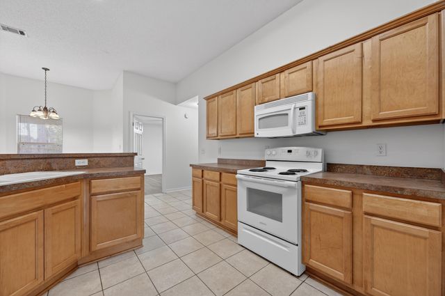 1957 Eagle Lane, Navarre, FL 32566