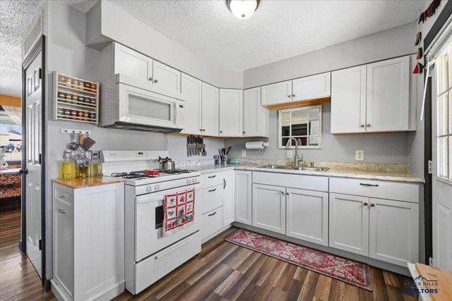 133 E ST FRANCIS, Rapid City, SD 57701