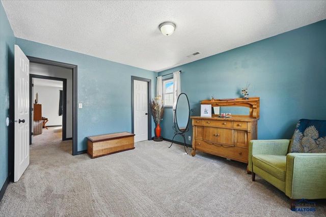 133 E ST FRANCIS, Rapid City, SD 57701