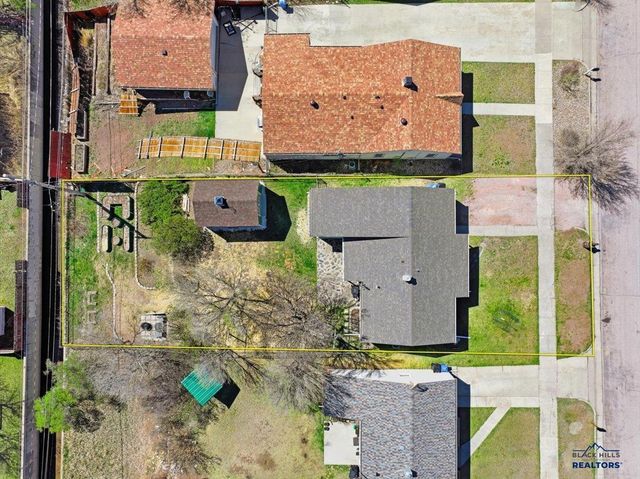 133 E ST FRANCIS, Rapid City, SD 57701
