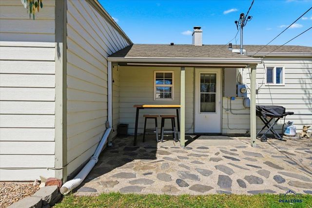 133 E ST FRANCIS, Rapid City, SD 57701