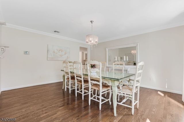 6 Kristen Ct, Wayne Twp., NJ 07470