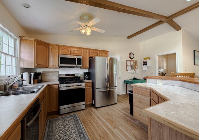 410 BADGERS LN, Solomons, MD 20688