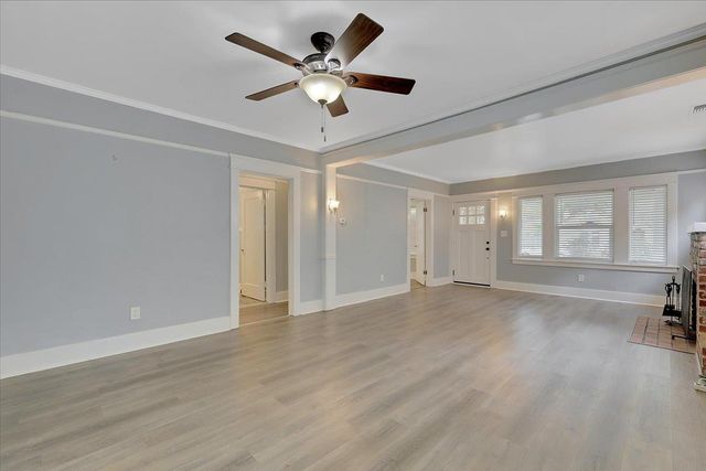 1220 H St, Marysville, CA 95901