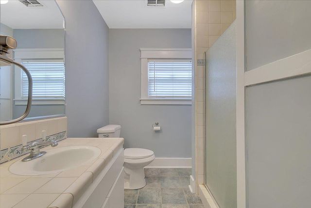 1220 H St, Marysville, CA 95901